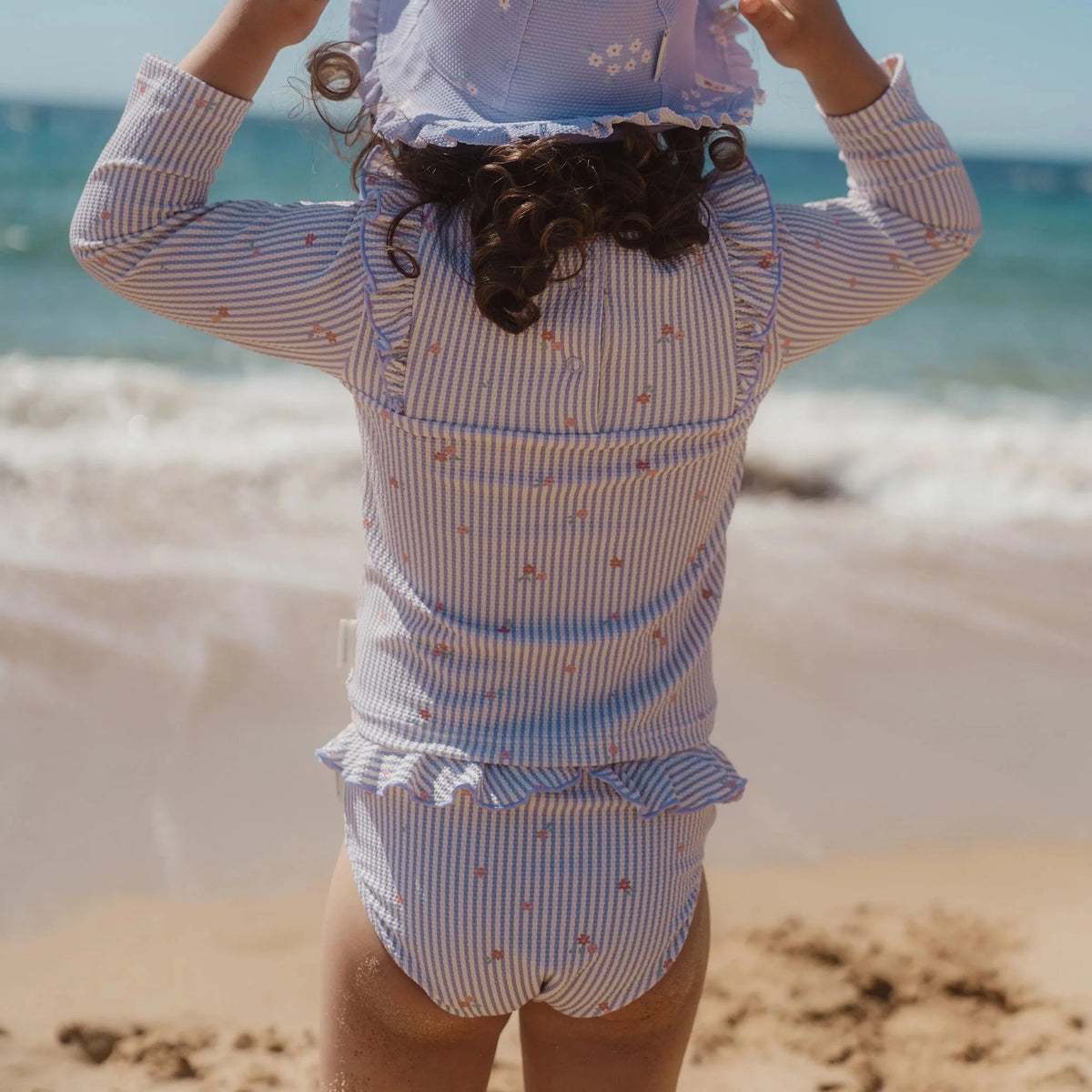 Costume da bagno a mutandina lilla Dreamy Stripes