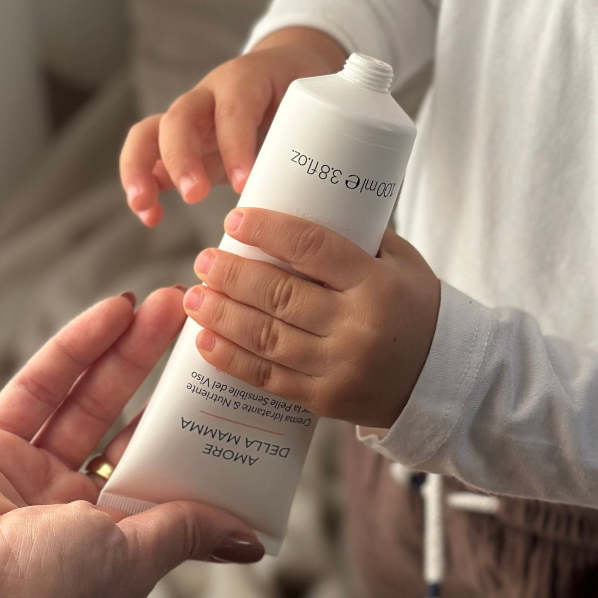 AMORE DELLA MAMMA, Crema idratante e nutriente viso