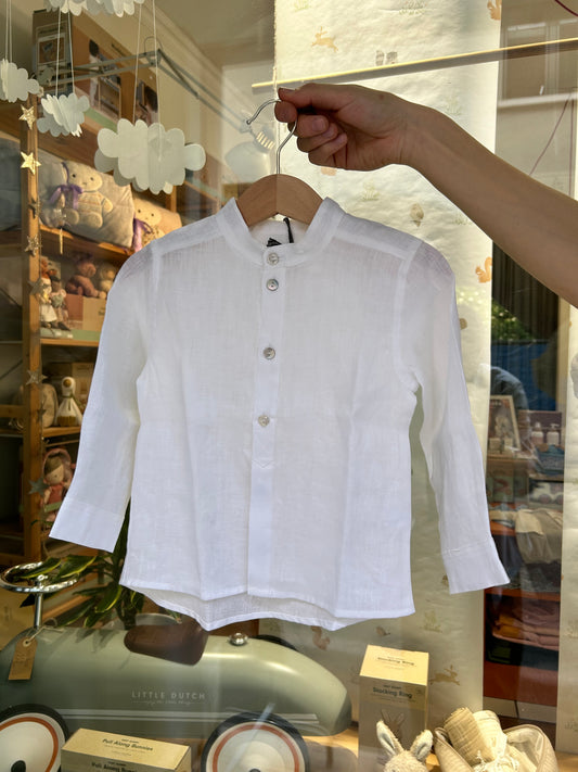Camicia coreana in lino bianco con bottoni madreperla