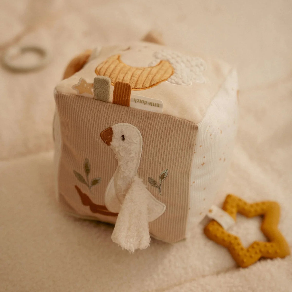 Cubo multi attività Newborn Naturals
