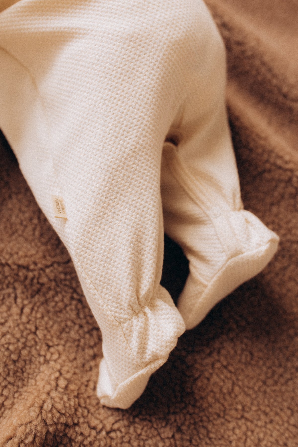 Tutina con ricamo orsetto cotone BIO