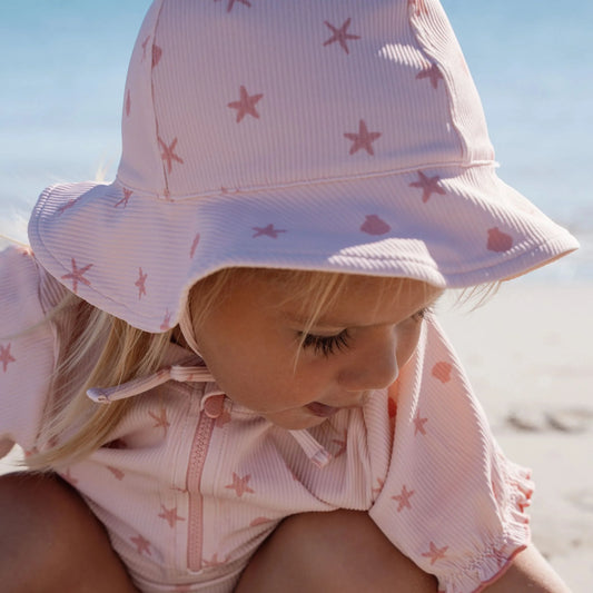 Cappello rosa con lacci Pink Shell