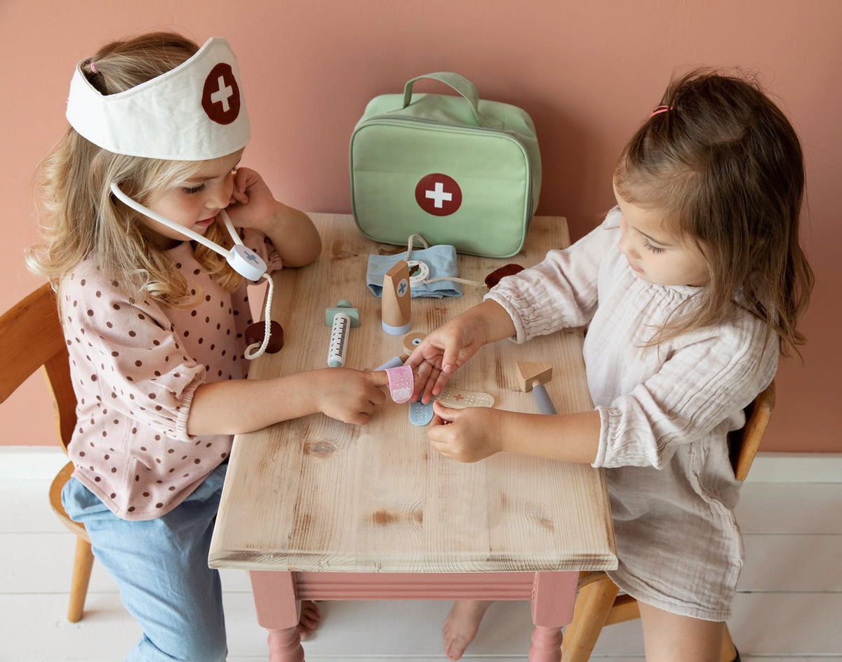 gioco dottore bambini little dutch